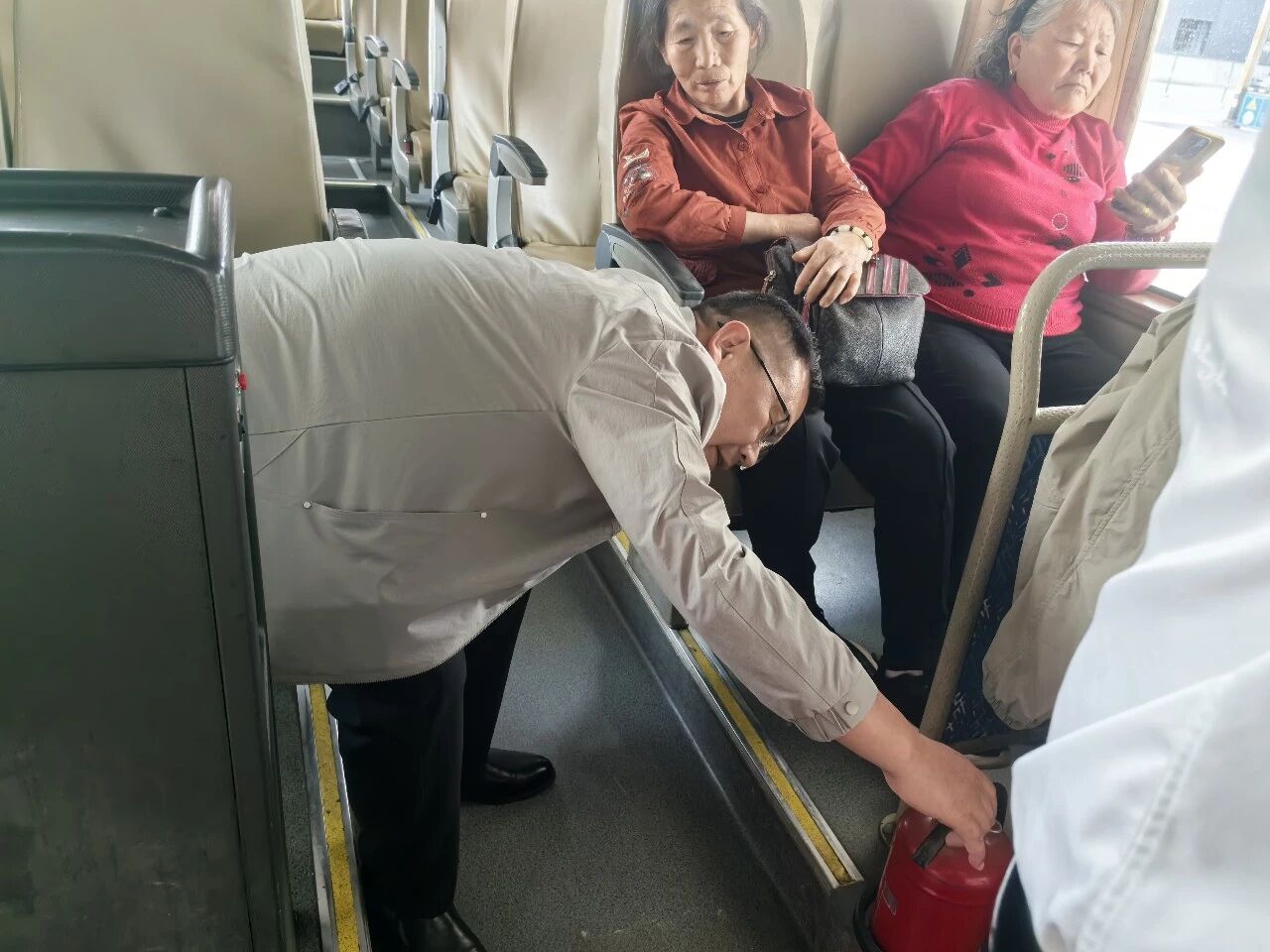 2026050608410001.jpg